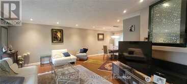 9 VISTAVIEW BOULEVARD Vaughan