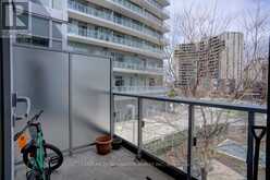 219 - 66 FOREST MANOR ROAD Toronto 