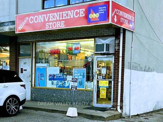 467 COSBURN AVENUE Toronto Ontario