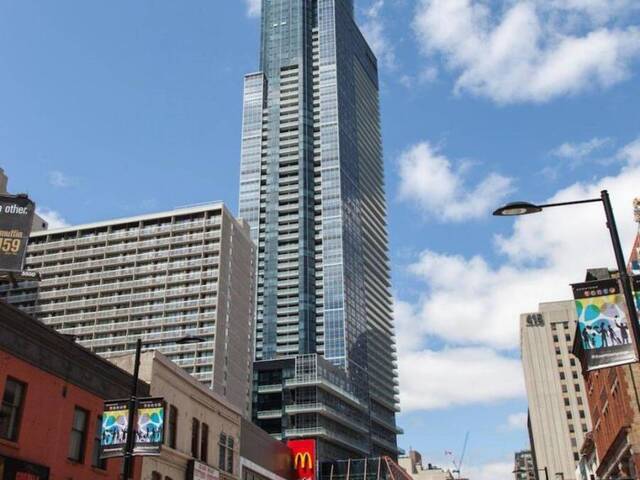 116/117 - 384 YONGE STREET Toronto Ontario