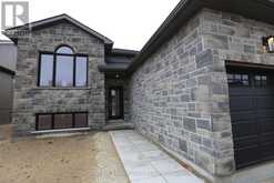 292 ROBINSON ROAD Wasaga Beach