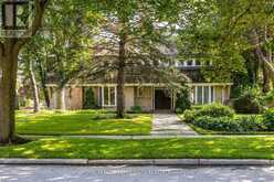 2 CHIEFTAIN CRESCENT Toronto 