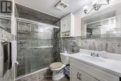 301 - 41 MARKBROOK LANE Toronto 