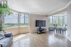 301 - 41 MARKBROOK LANE Toronto 