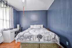 111 - 20 FOREST MANOR ROAD Toronto 