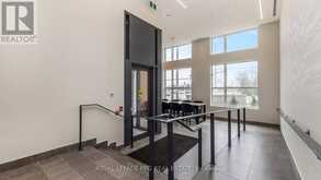 318 - 509 DUNDAS STREET W Oakville