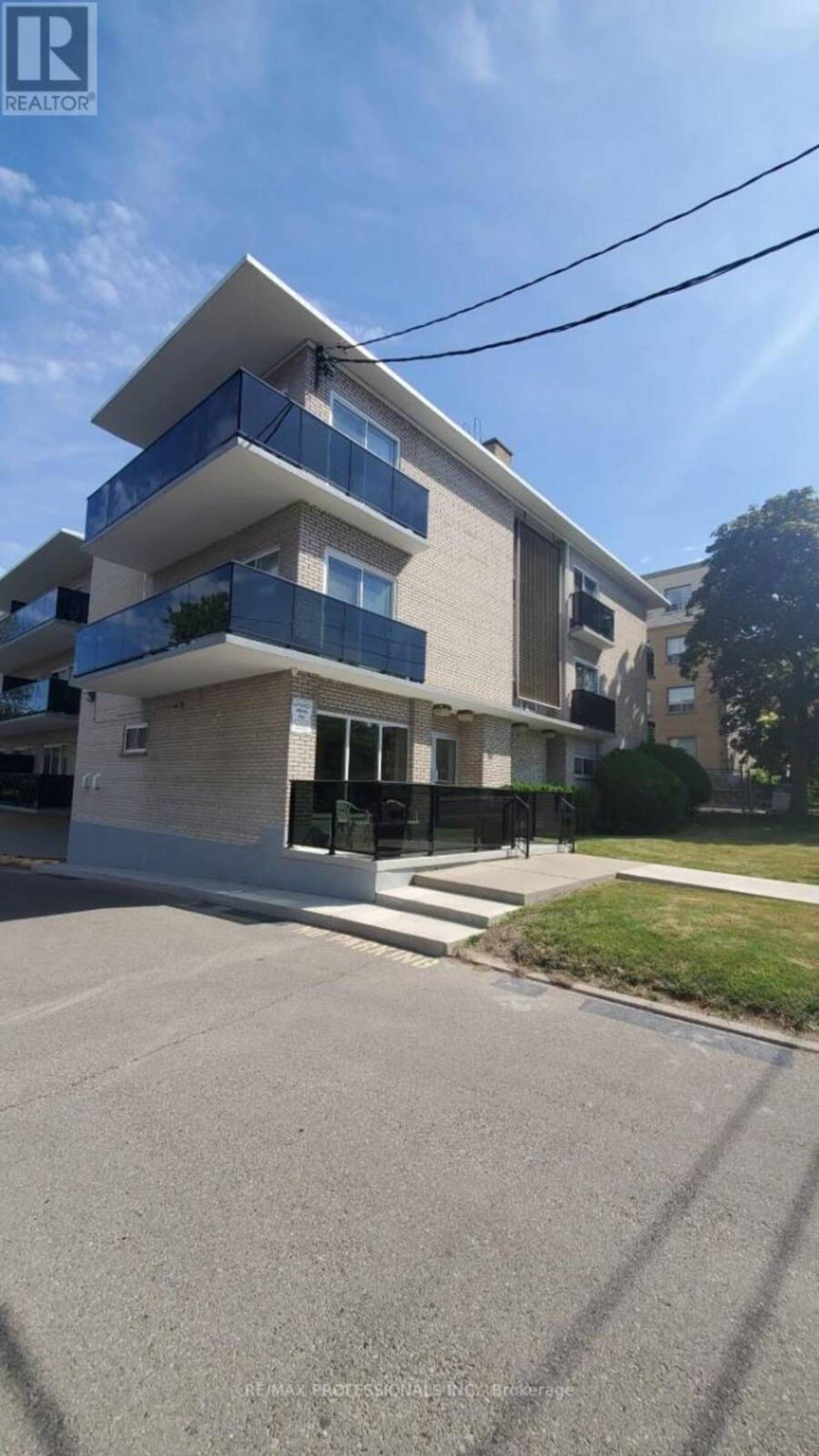 70 GULLIVER ROAD Toronto