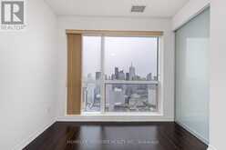 5609 - 386 YONGE STREET Toronto