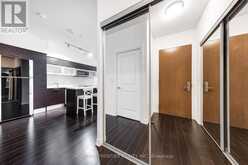 5609 - 386 YONGE STREET Toronto