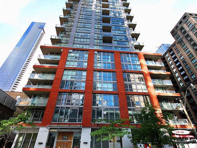 1707 - 126 SIMCOE STREET Toronto Ontario