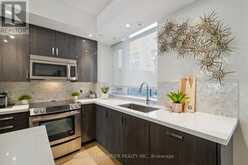 221 DUPLEX AVENUE Toronto