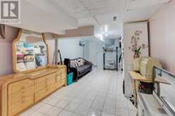 3142 DUNDAS STREET W Toronto 