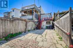 3142 DUNDAS STREET W Toronto 