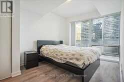 1010 - 100 HARBOUR STREET Toronto