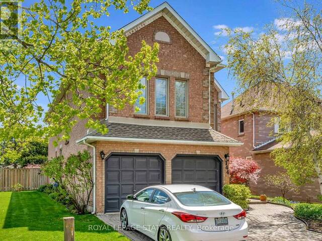 144 COVE CRESCENT Hamilton  Ontario