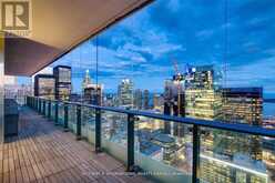 4302 - 224 KING STREET W Toronto