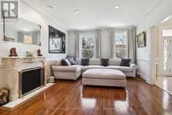 1 VERSAILLES COURT Toronto 