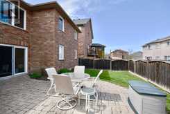 167 CROMPTON DRIVE Barrie