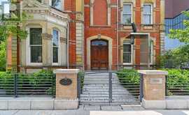 406 - 28 LINDEN STREET Toronto