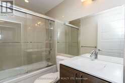 406 - 28 LINDEN STREET Toronto