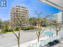 202 - 562 EGLINTON AVENUE E Toronto 