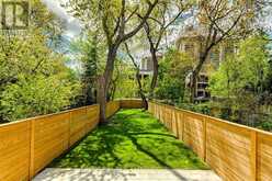 127 SHERWOOD AVENUE Toronto