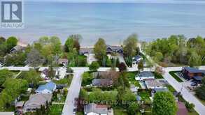 11 69TH STREET N Wasaga Beach