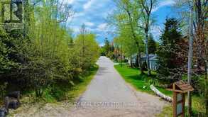 11 69TH STREET N Wasaga Beach