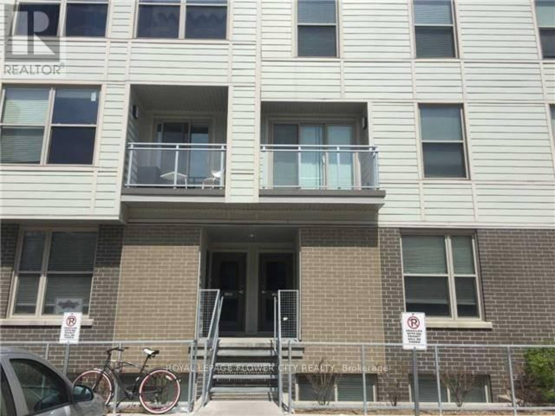 T211 - 62 BALSAM STREET E Waterloo