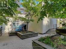 123 - 71 MCCAUL STREET Toronto