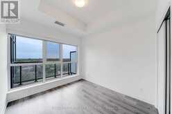 527 - 405 DUNDAS STREET W Oakville