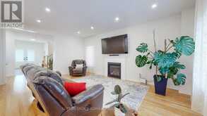 3 CYPRESS POINT STREET Barrie 