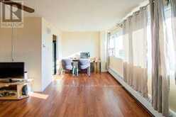 1708 - 100 LEEWARD GLENWAY Toronto 