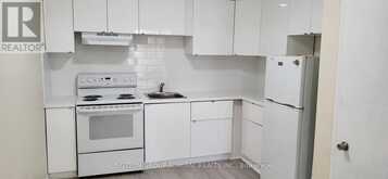 2839 BATHURST STREET Toronto 