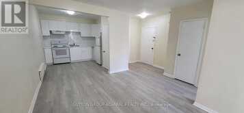 2839 BATHURST STREET Toronto 