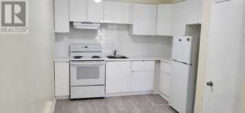 2839 BATHURST STREET Toronto 