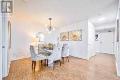 810 - 15 SINGER COURT Toronto