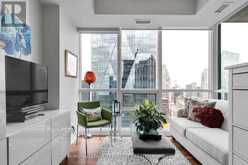 4702 - 16 HARBOUR STREET Toronto