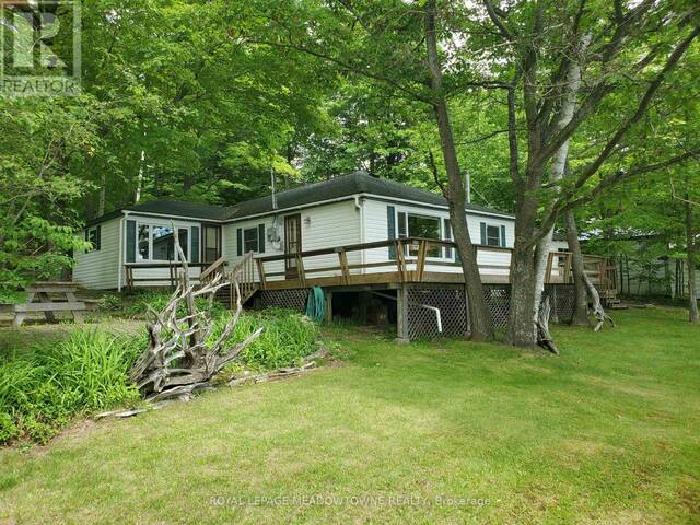 33 PIGEON BAY ROAD Parry Sound  Ontario