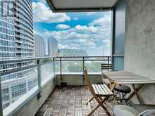 1006 - 228 QUEENS QUAY W Toronto