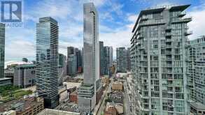 2803 - 180 UNIVERSITY AVENUE Toronto 