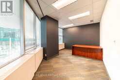 300-22 - 25 SHEPPARD AVENUE W Toronto