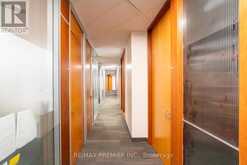 300-22 - 25 SHEPPARD AVENUE W Toronto