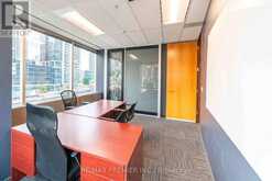 300-22 - 25 SHEPPARD AVENUE W Toronto