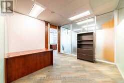 300-22 - 25 SHEPPARD AVENUE W Toronto