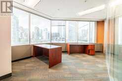 300-22 - 25 SHEPPARD AVENUE W Toronto