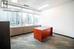 300-22 - 25 SHEPPARD AVENUE W Toronto