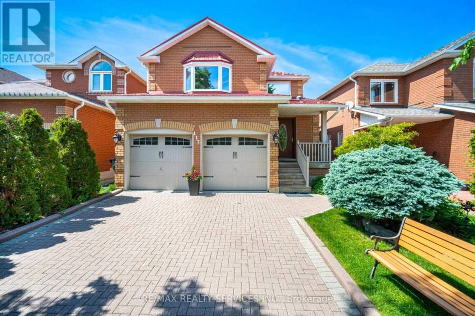 112 RAVENSCLIFFE COURT Brampton