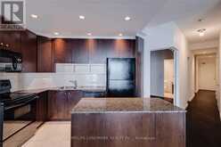 2110 - 208 QUEENS QUAY W Toronto