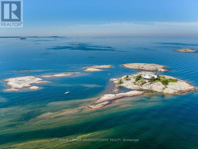 2 3700 THE TABLE ROCK ISLANDS Georgian Bay Ontario